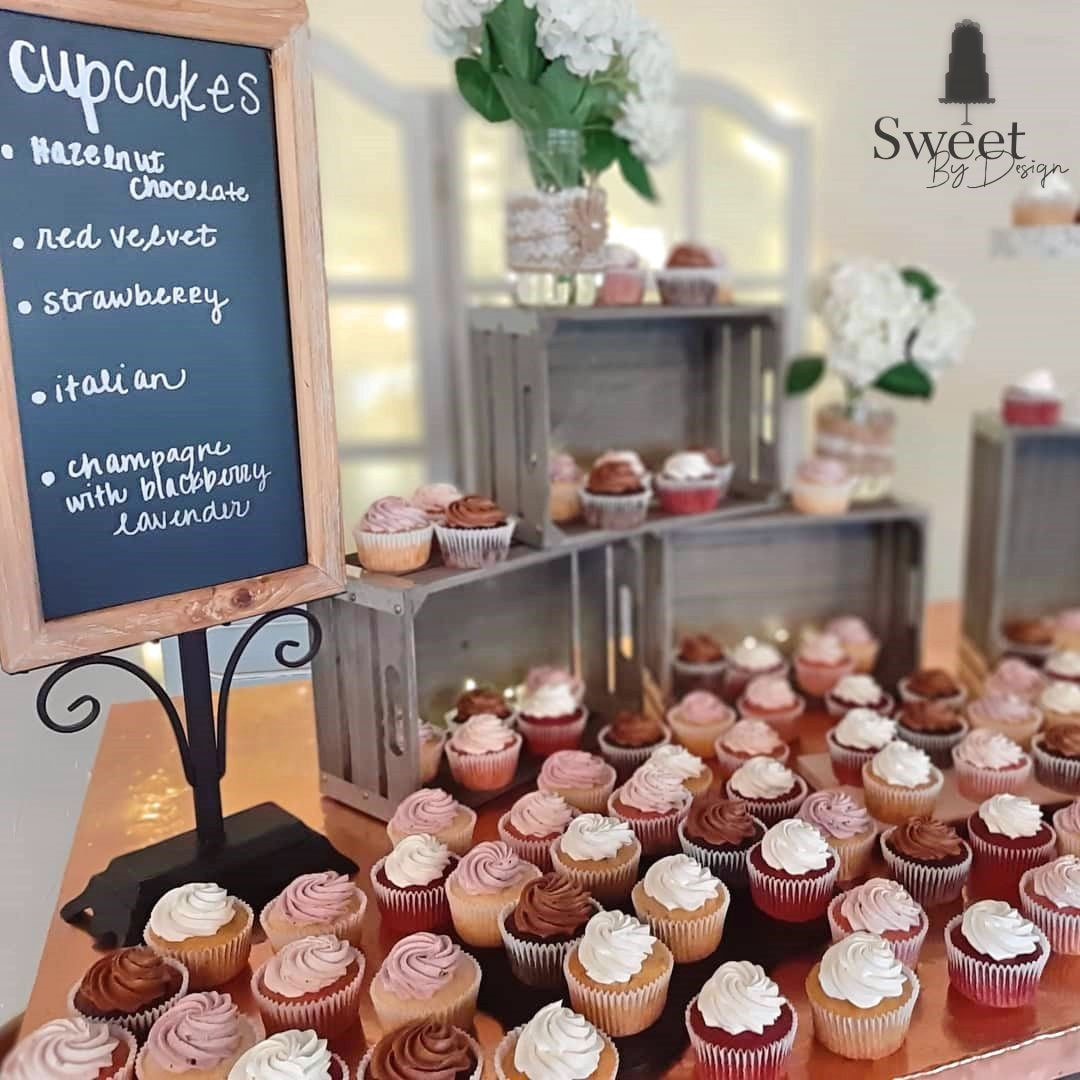 Wedding cupcake table